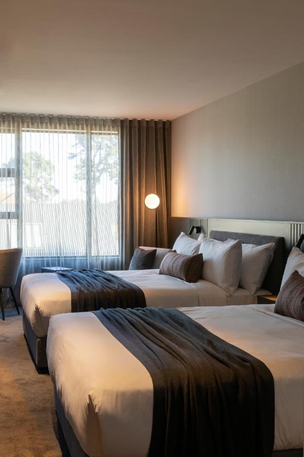 The Mayfair Christchurch Exterior photo A room at the hotel